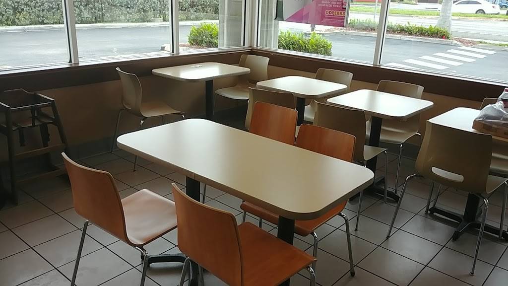 Dunkin | bakery | 30125 S Dixie Hwy, Homestead, FL 33033, USA | 3052425000 OR +1 305-242-5000