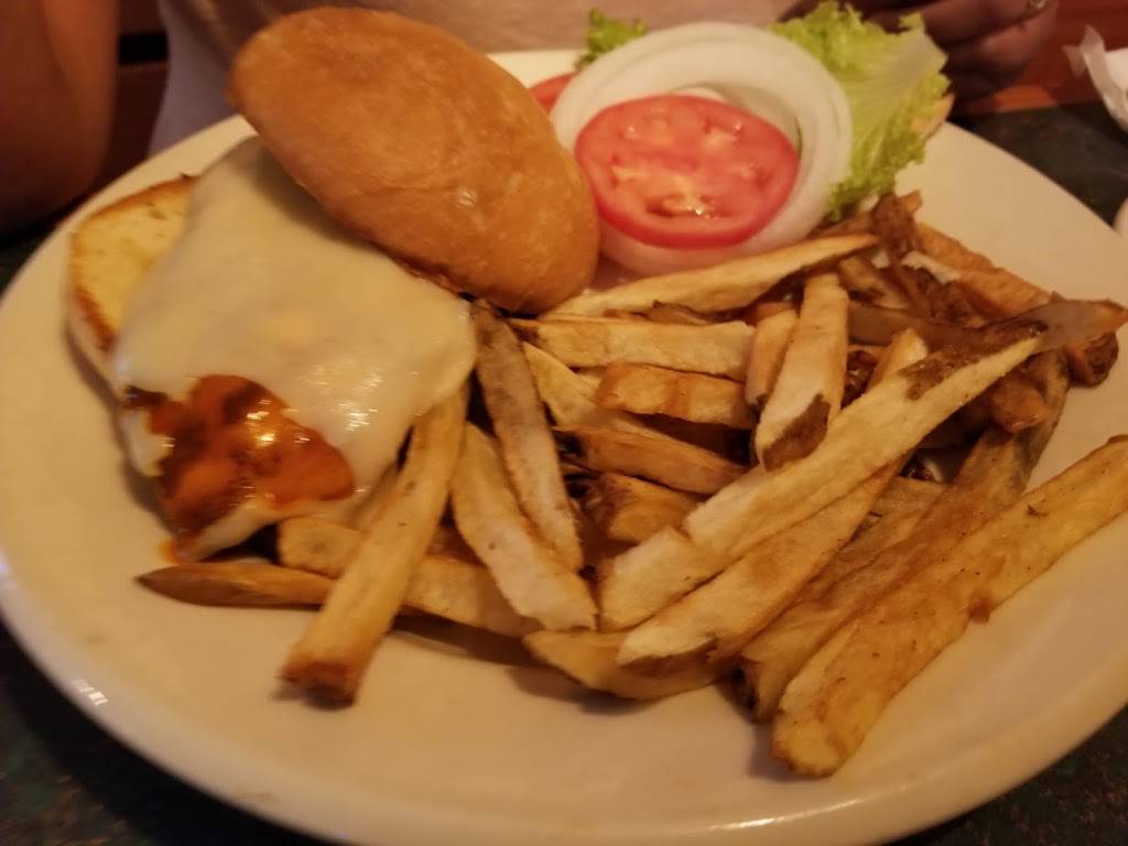 Tims Tavern | restaurant | 3323 Parkway St NW, Canton, OH 44708, USA | 3304556306 OR +1 330-455-6306