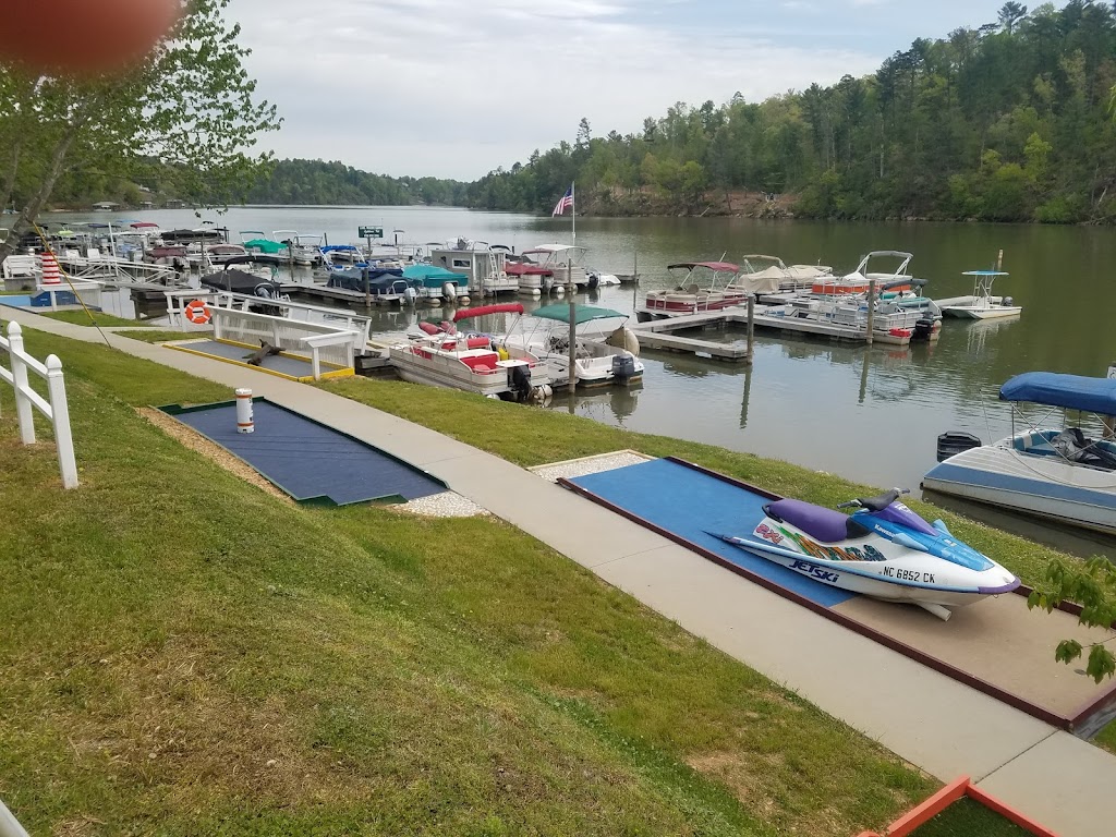 Lighthouse Pub | meal takeaway | 6706 Limbaugh Ln, Hickory, NC 28601, USA | 8288552916 OR +1 828-855-2916