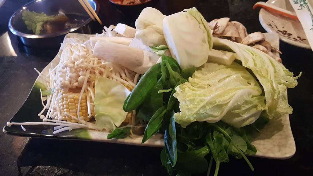 Gom Shabu Shabu | restaurant | 13840 Braddock Rd F, Centreville, VA 20121, USA | 7032662931 OR +1 703-266-2931