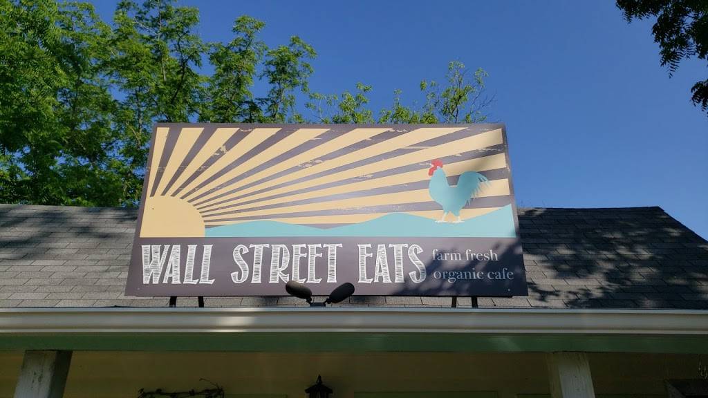 Wall Street Eats | restaurant | 119 Wall St, Eureka Springs, AR 72632, USA | 4793636767 OR +1 479-363-6767
