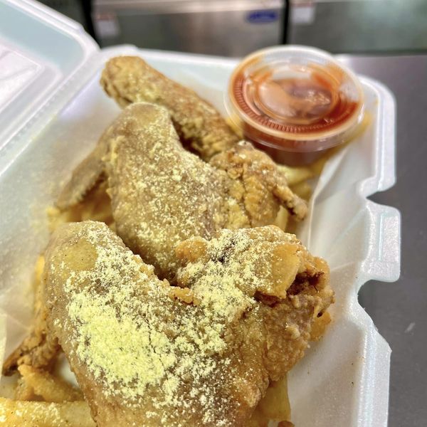 Hot Dog Magic | restaurant | 1358 E 75th St, Chicago, IL 60619, USA | 7739527063 OR +1 773-952-7063