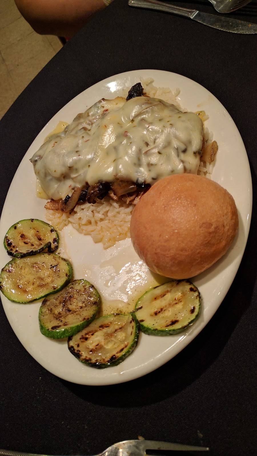 Orleans Bistro | restaurant | 149 S Main St, Grenada, MS 38901, USA | 6622948880 OR +1 662-294-8880