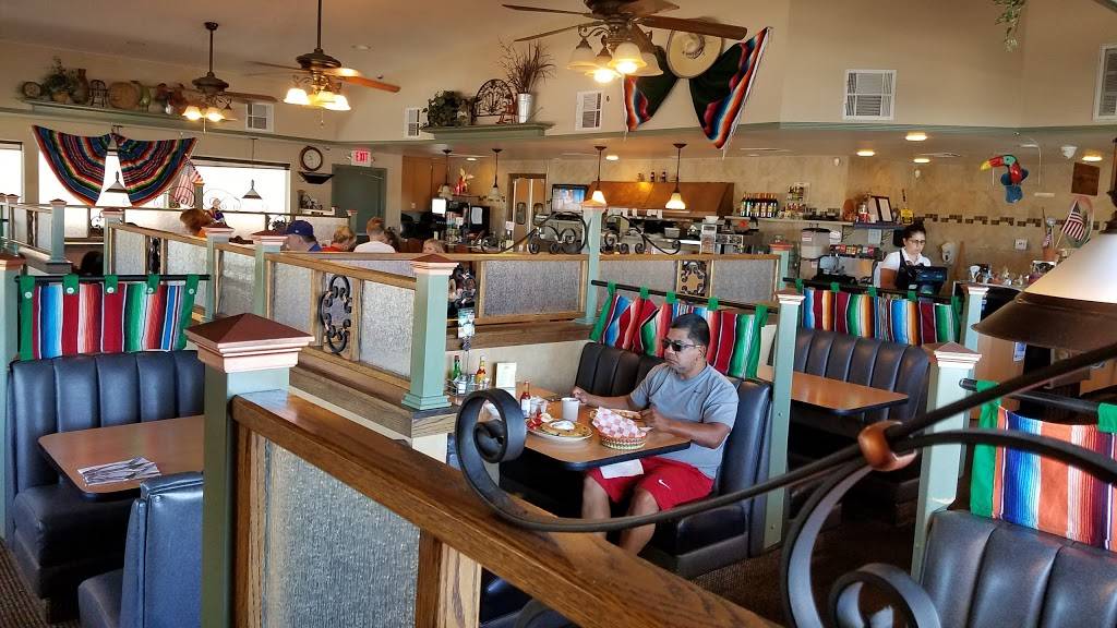 Pedros Place Mex & Grill | restaurant | 201 Carlyle Way, Chowchilla, CA 93610, USA | 5596652090 OR +1 559-665-2090