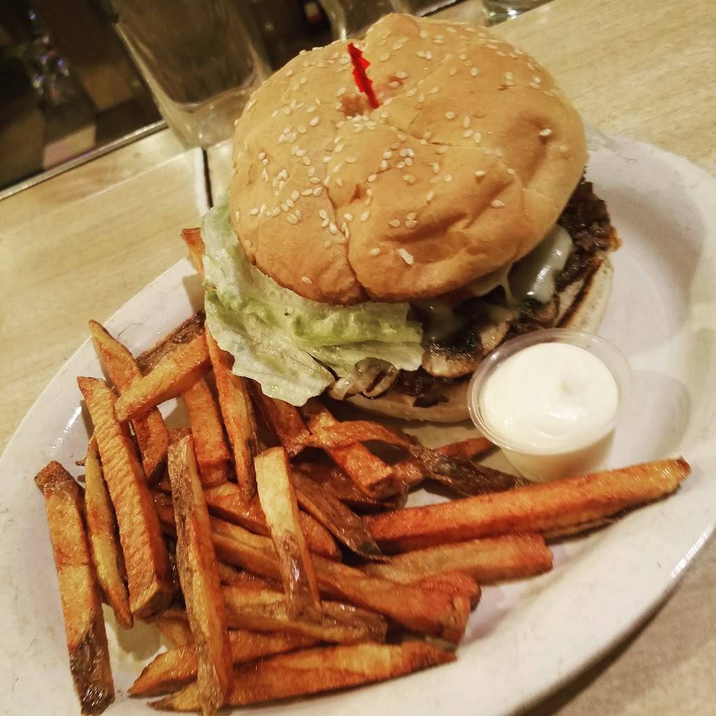 Lemonheads Brightwood Grille | restaurant | 5317 Brightwood Rd, Bethel Park, PA 15102, USA | 4128359858 OR +1 412-835-9858