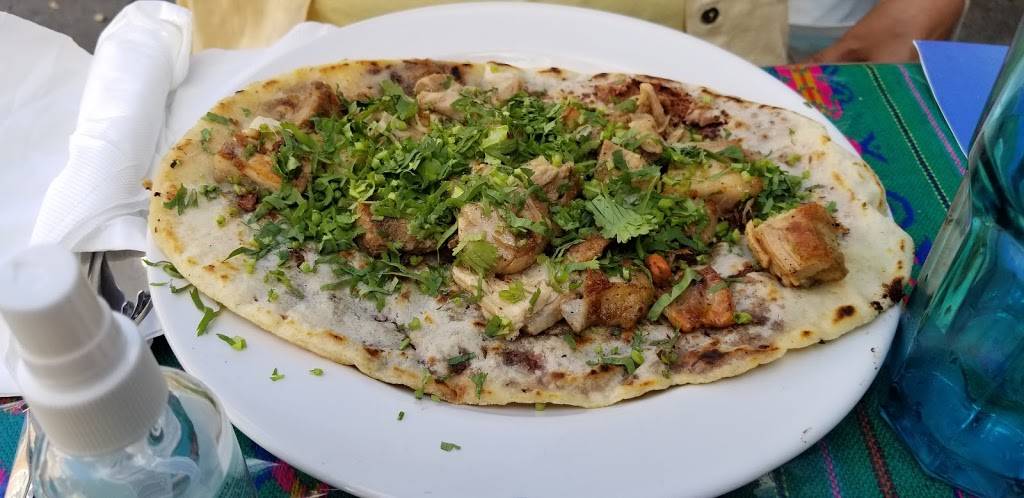 Casa Coriz | restaurant | 71-28 Fresh Pond Rd, Flushing, NY 11385, USA | 3478897020 OR +1 347-889-7020