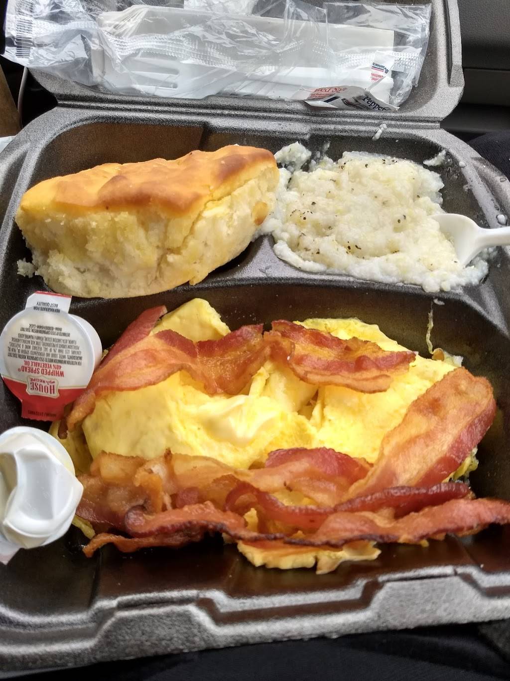 Wards Restaurant | restaurant | 251 1st St S, Wiggins, MS 39577, USA | 6019285947 OR +1 601-928-5947