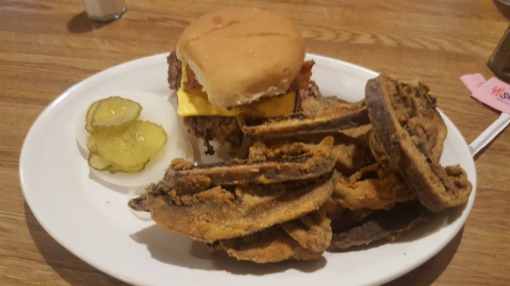 Russells Triangle Cafe | restaurant | 19911 MO-21, Caledonia, MO 63631, USA | 5737791239 OR +1 573-779-1239