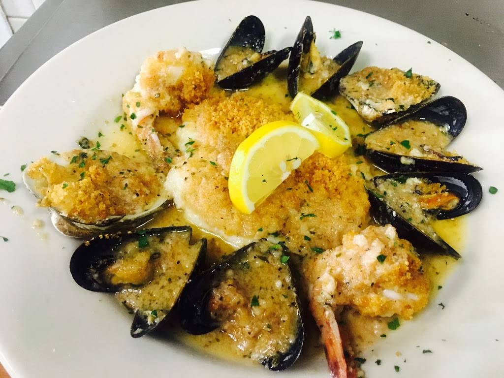 Michelangelos Pizza Pasta & Things | meal delivery | 2501, 208 Underhill Ave, West Harrison, NY 10604, USA | 9144280022 OR +1 914-428-0022