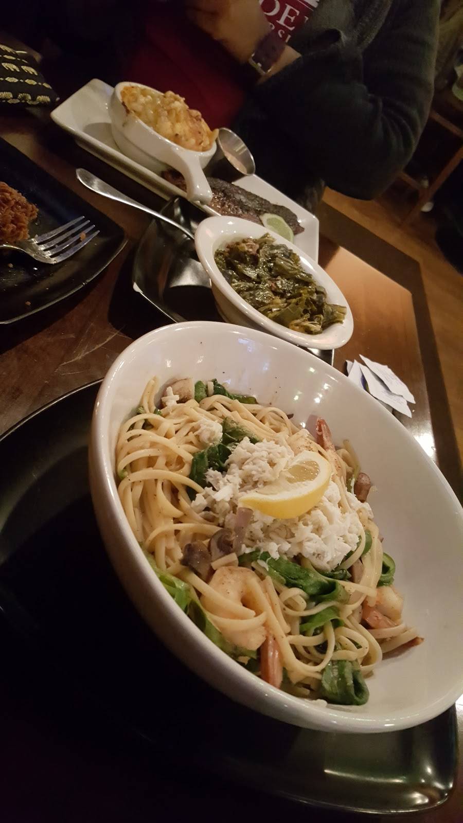 Medleys Jazz Restaurant | restaurant | 7-9 S Wood Ave, Linden, NJ 07036, USA | 9085230055 OR +1 908-523-0055