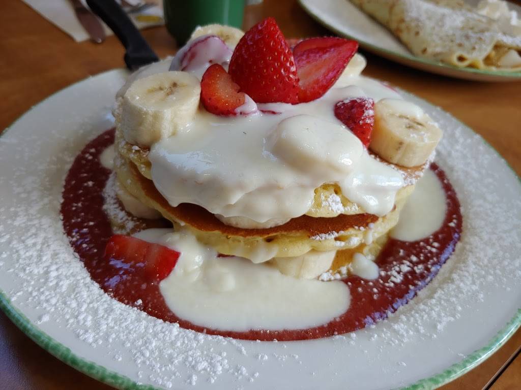 Cora | restaurant | 1530 St Laurent Blvd, Ottawa, ON K1G 4A3, Canada | 6135632672 OR +1 613-563-2672