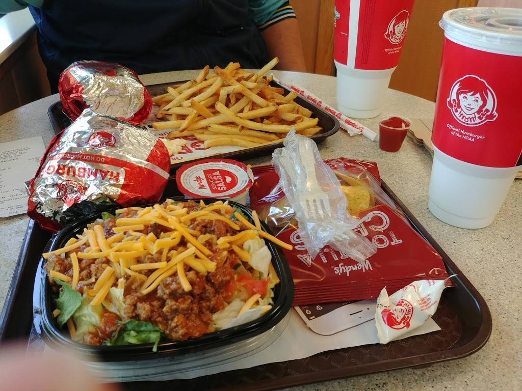 Wendys | restaurant | 596 Long Point Rd, Mt Pleasant, SC 29464, USA | 8439719895 OR +1 843-971-9895