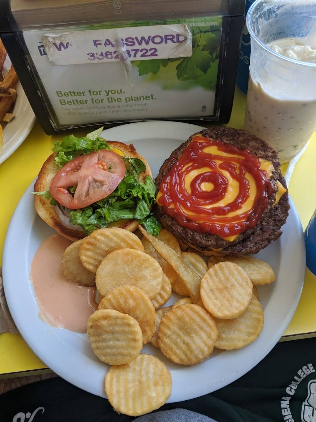 Polar King Drive-Inn | restaurant | 128 N Main St, Coalville, UT 84017, USA | 4353362372 OR +1 435-336-2372