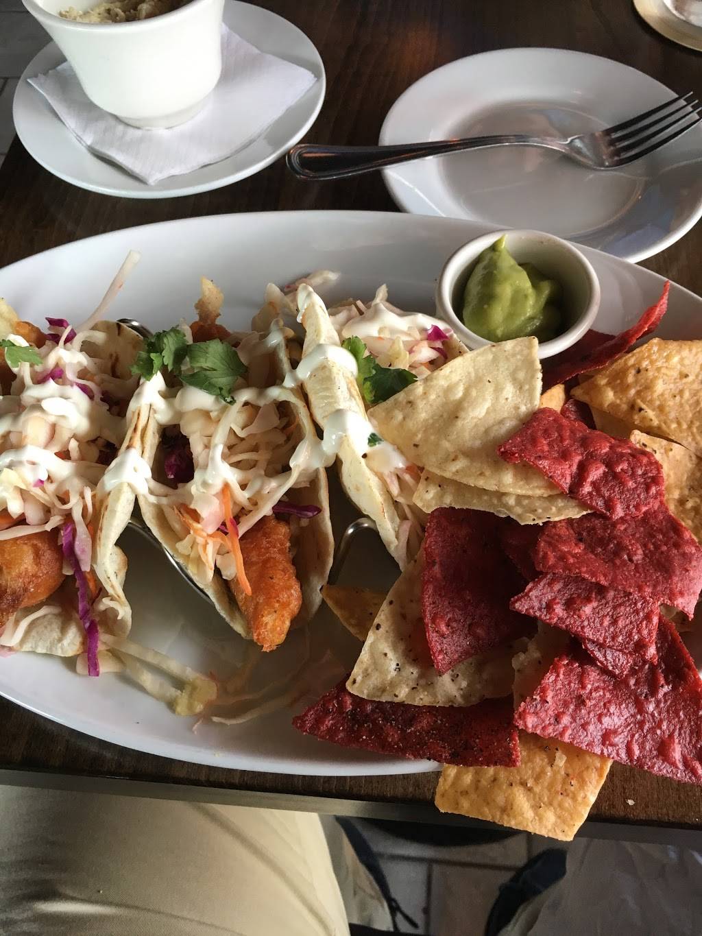 Fionn MacCools | restaurant | 3295 Fairview St Unit #9, Burlington, ON L7N 3N9, Canada | 2892930124 OR +1 289-293-0124