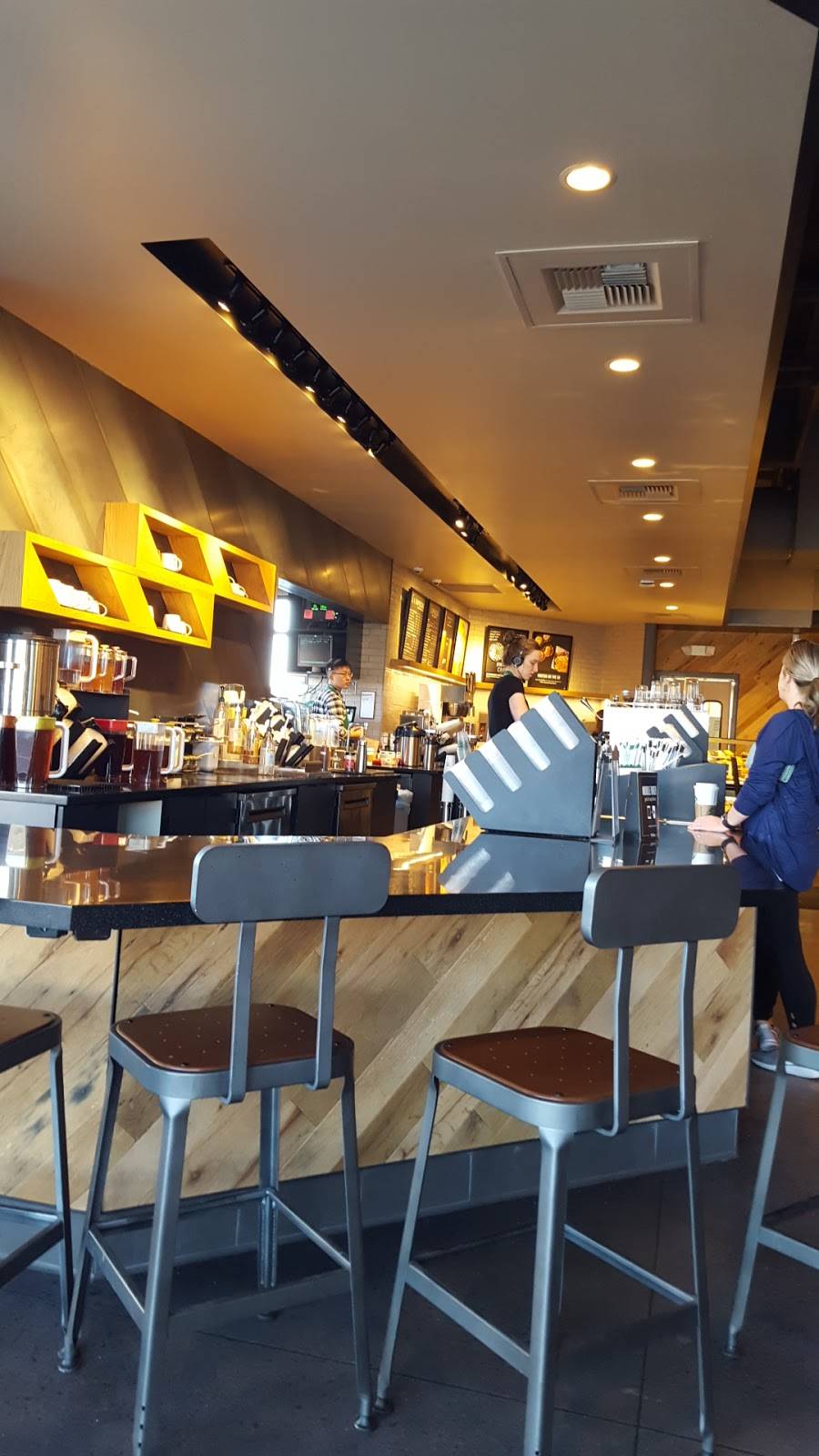 Starbucks | cafe | 10278 Centennial Rd, Littleton, CO 80127, USA | 3039339052 OR +1 303-933-9052