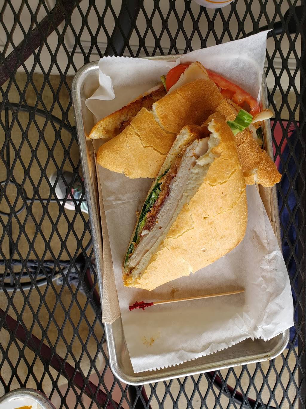 Tropical Smoothie Cafe | restaurant | 228 Crossroads Blvd, Cary, NC 27518, USA | 9196518379 OR +1 919-651-8379