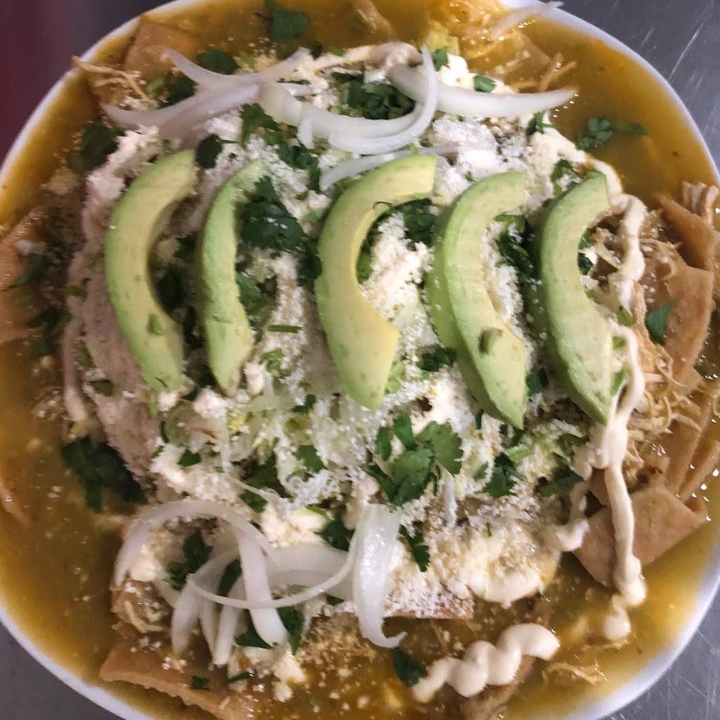 Cafeteria Taqueria Y Desayuños La Jalapeña | restaurant | 900 W Lancaster Rd #4, Orlando, FL 32809, USA | 4073176603 OR +1 407-317-6603