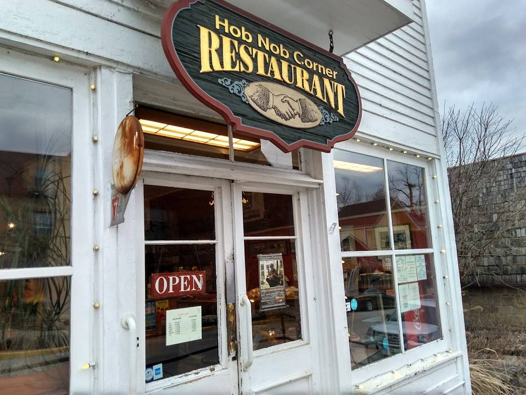 Hobnob Corner Restaurant | restaurant | 17 W Main St, Nashville, IN 47448, USA | 8129884114 OR +1 812-988-4114