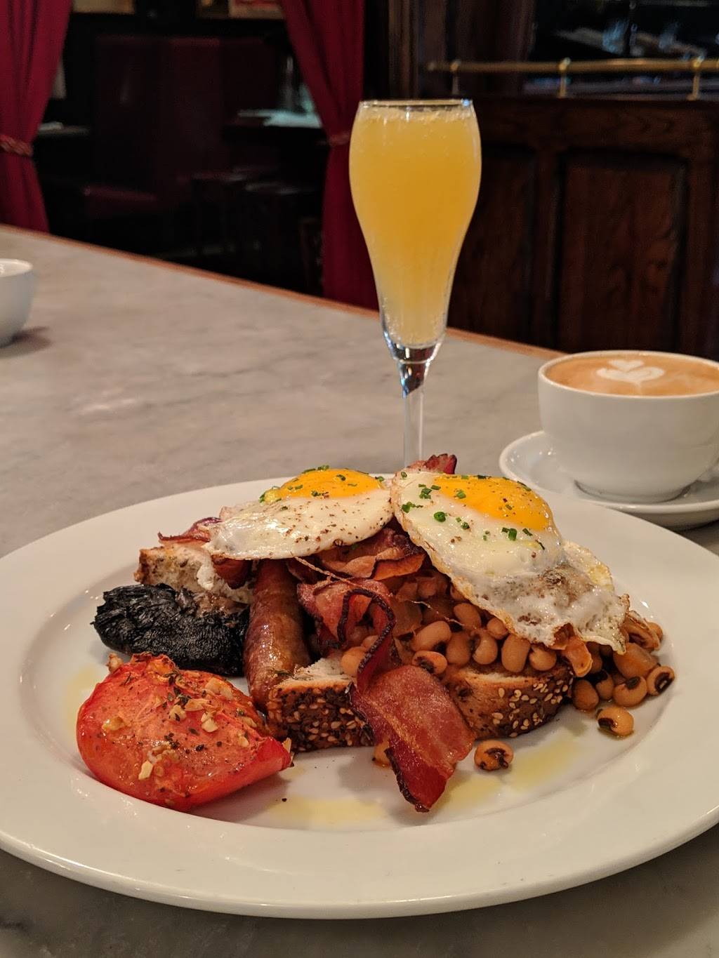 The Pikey | cafe | 7617 Sunset Blvd, Los Angeles, CA 90046, USA | 3238505400 OR +1 323-850-5400