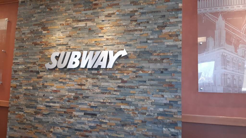 Subway | restaurant | 1375 Southdown Road Units 4 & 5, Mississauga, ON L5J 2Z1, Canada | 9058551317 OR +1 905-855-1317
