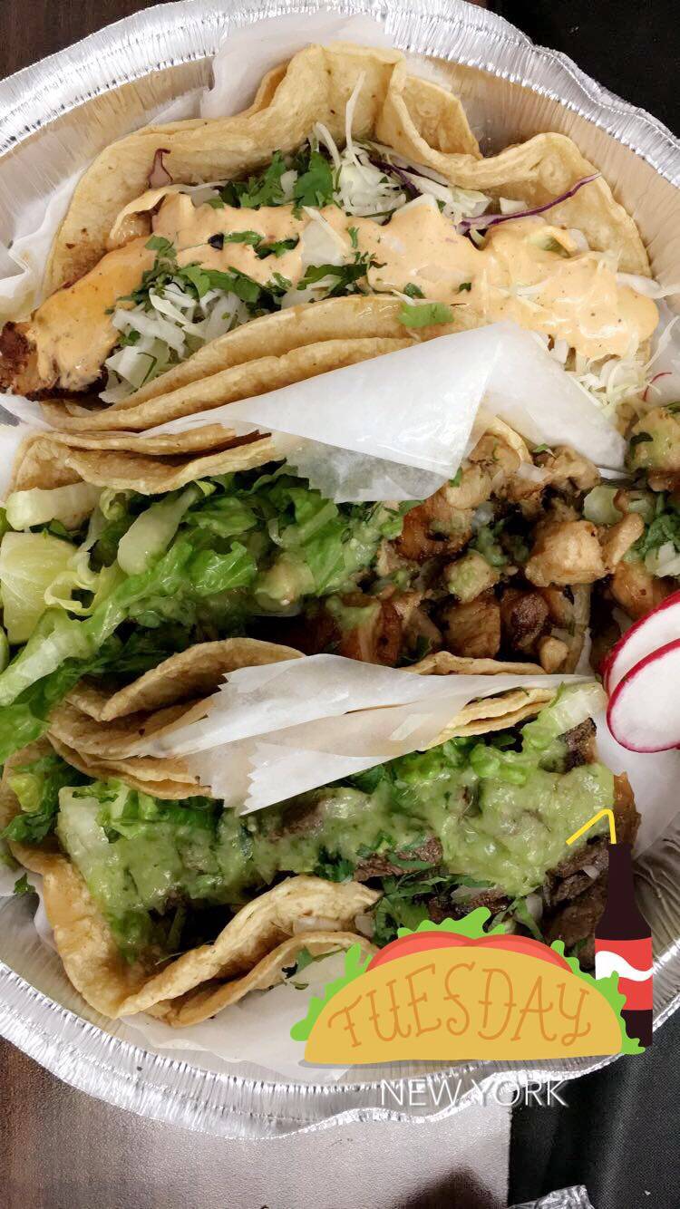 Nacho Macho Taco | restaurant | 82 5th Ave, Brooklyn, NY 11217, USA | 7186228282 OR +1 718-622-8282