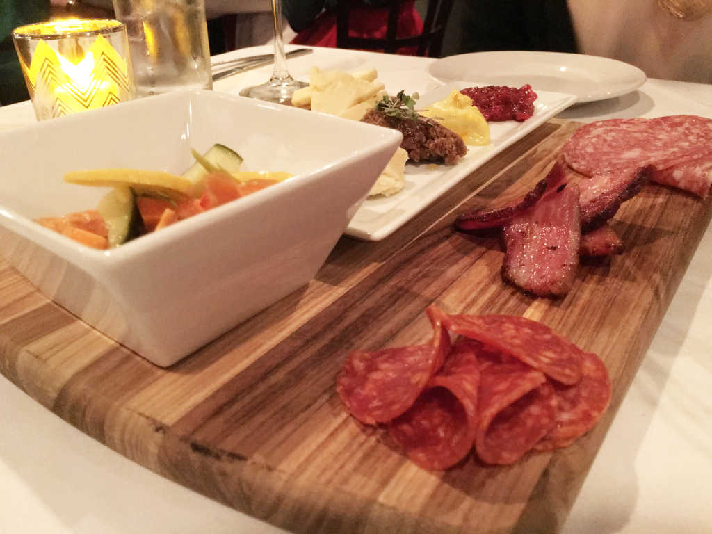 Ninos | restaurant | 7512 Bluebonnet Blvd, Baton Rouge, LA 70810, USA | 2257579300 OR +1 225-757-9300