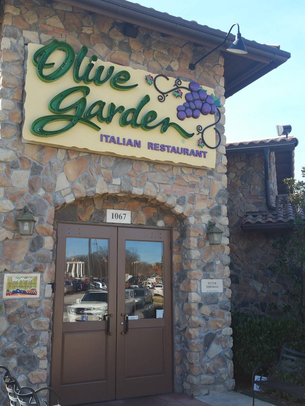 Olive Garden Italian Restaurant | meal takeaway | 1067 Vann Dr, Jackson, TN 38305, USA | 7316641330 OR +1 731-664-1330