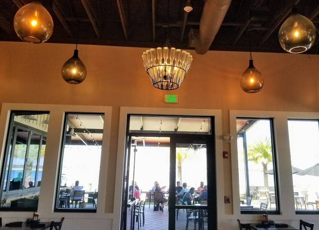 Table & Tap | restaurant | 42860 Crescent Loop, Punta Gorda, FL 33982, USA | 9412356906 OR +1 941-235-6906