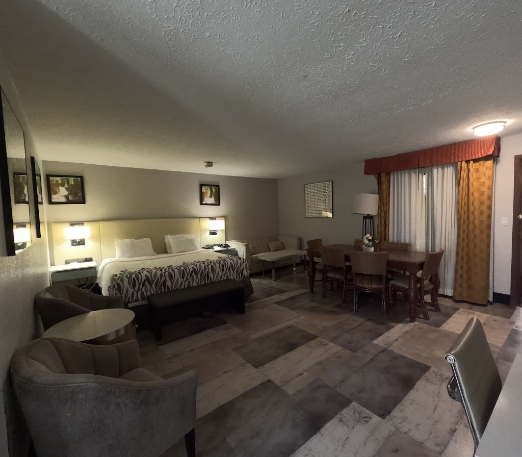 Garnet Waterfront, Indianapolis | restaurant | 2930 Waterfront Pkwy W Dr, Indianapolis, IN 46214, USA | 3176536662 OR +1 317-653-6662