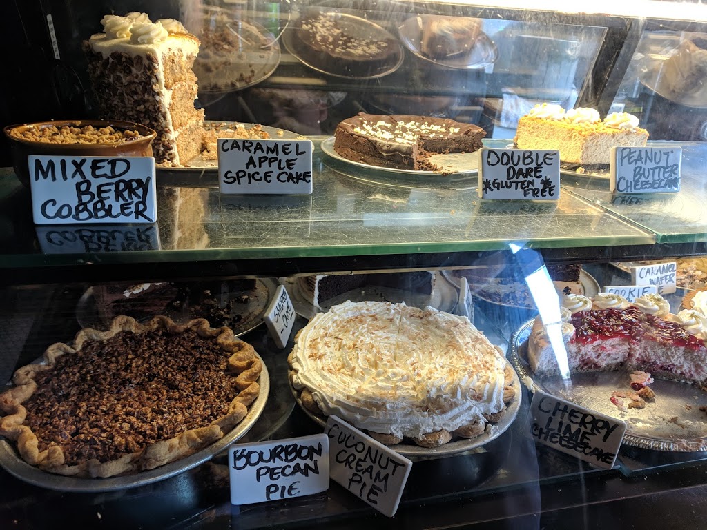 Kaminskys Dessert Cafe | bakery | 78 N Market St, Charleston, SC 29401, USA | 8438538270 OR +1 843-853-8270