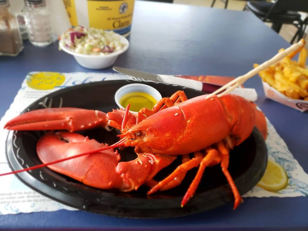 Lunts Gateway Lobster Pound | restaurant | 1133 Bar Harbor Rd, Trenton, ME 04605, USA | 2076672620 OR +1 207-667-2620