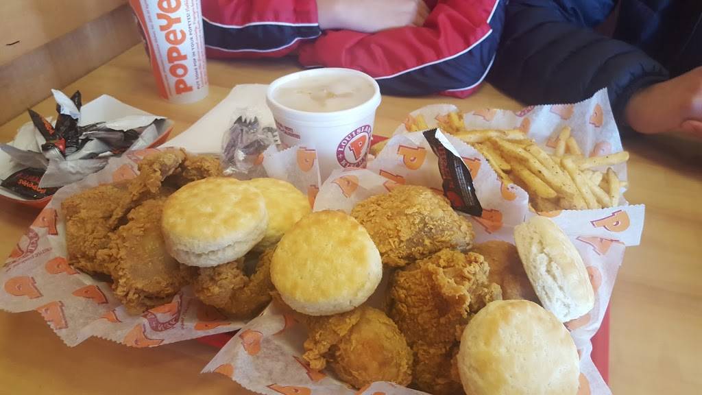 Popeyes Louisiana Kitchen | restaurant | 8930 Queens Blvd, Elmhurst, NY 11373, USA | 7185072634 OR +1 718-507-2634