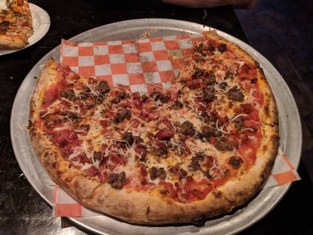 Pizza Box | meal takeaway | 923 Central Ave, St. Petersburg, FL 33705, USA | 7276230444 OR +1 727-623-0444