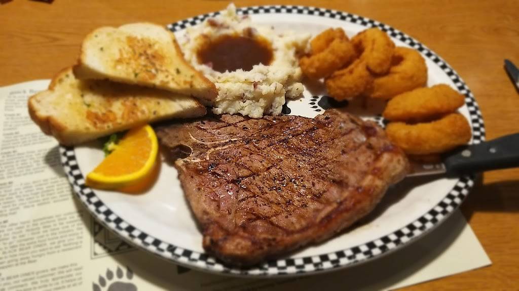 Black Bear Diner | restaurant | Olive Ave, Porterville, CA 93257, USA | 5597843648 OR +1 559-784-3648