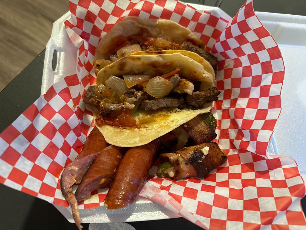 Tacos El Gordo | restaurant | 518 1/2 S Lamar Blvd, Austin, TX 78704, USA | 5129812303 OR +1 512-981-2303