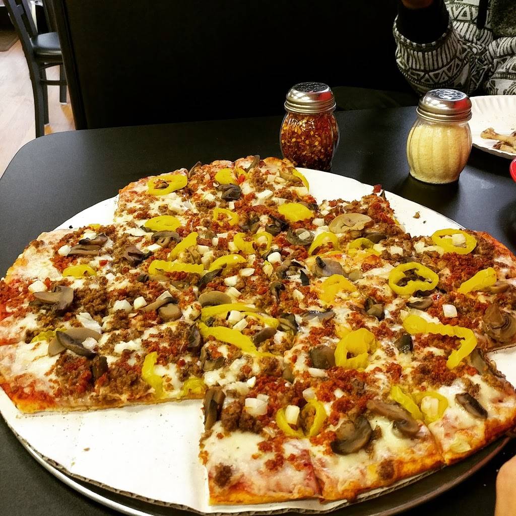 Old Capital Pizza King | restaurant | 2370 Landmark Way NE Unit 101, Corydon, IN 47112, USA | 8127385400 OR +1 812-738-5400
