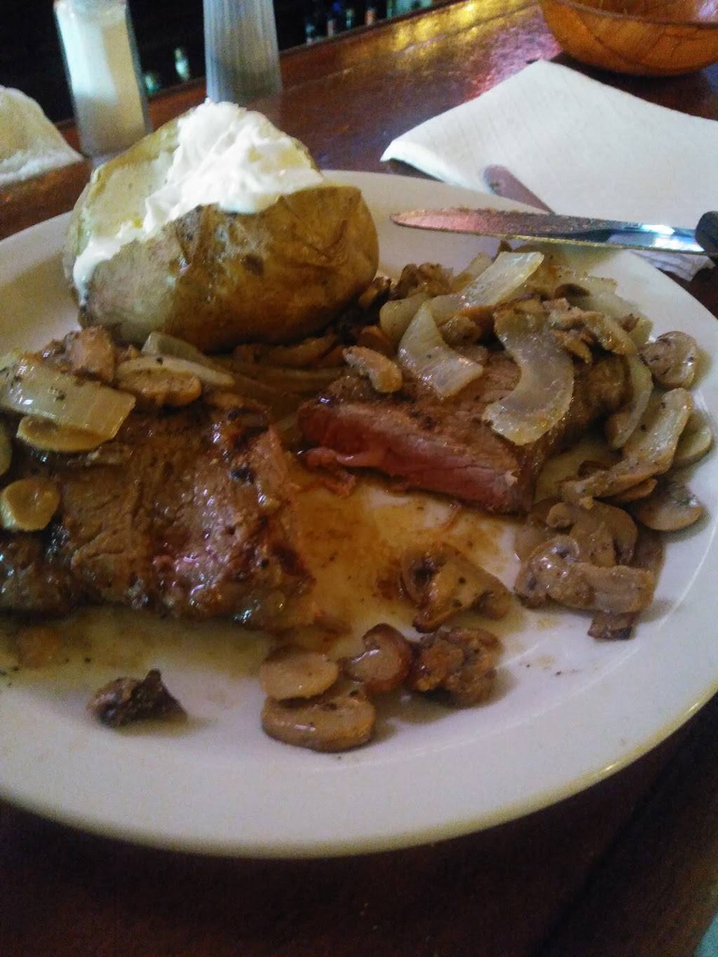 White Crown Cafe | restaurant | 2528 9th St SW, Canton, OH 44710, USA | 3304540656 OR +1 330-454-0656