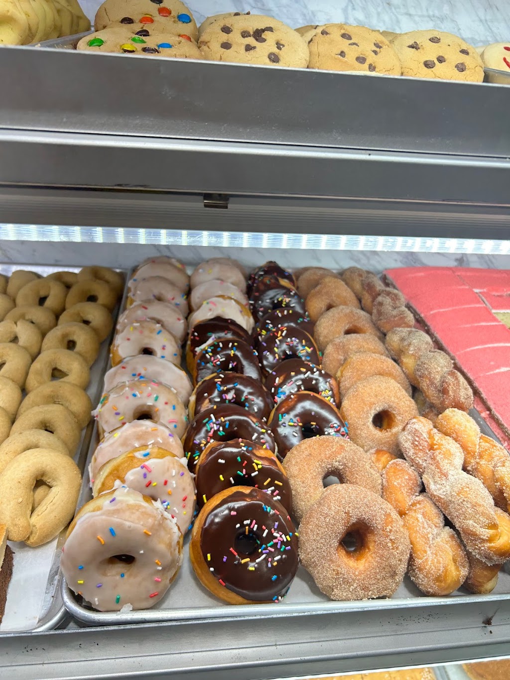 Rosita Panaderia y Mas | restaurant | 16281 Imperial Valley Dr suite B, Houston, TX 77060, USA | 2817411210 OR +1 281-741-1210