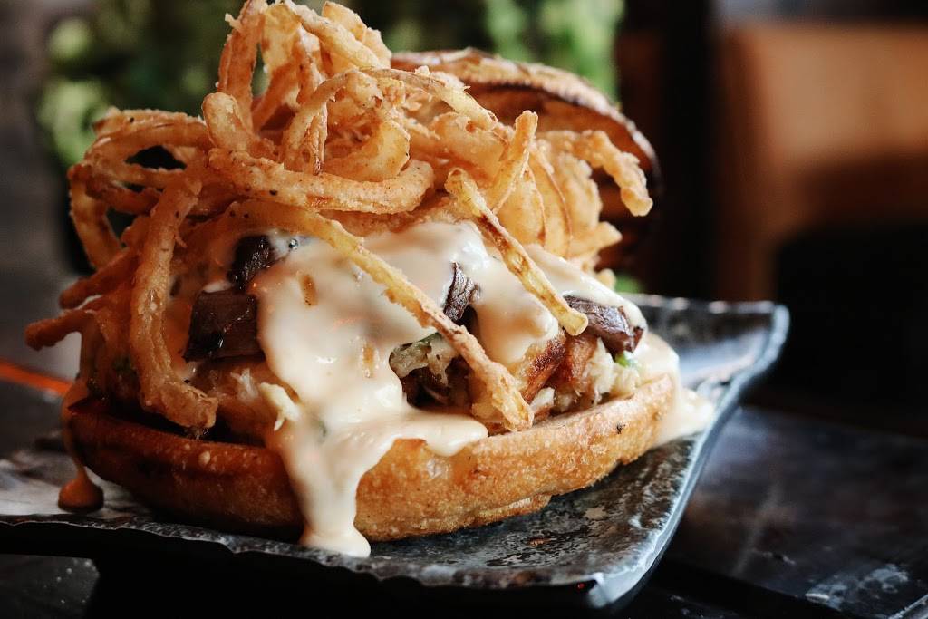 Mad Rex Restaurant and Virtual Reality Lounge | restaurant | 1000 Frankford Ave #1, Philadelphia, PA 19125, USA | 2677737566 OR +1 267-773-7566