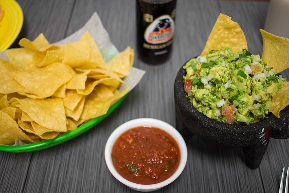 El Rincon Zacatecano Taqueria | restaurant | 10 Lake Ave, Manchester, NH 03103, USA | 6032324530 OR +1 603-232-4530