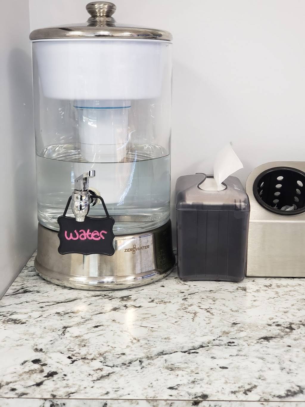 Glacé | bakery | 13810 Farmers Blvd, Jamaica, NY 11434, USA | 3475480312 OR +1 347-548-0312