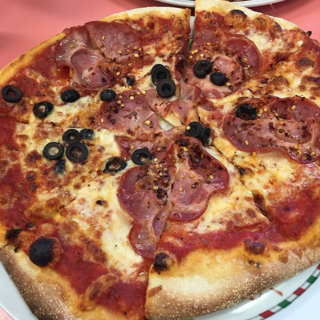 Calabria Bakery | bakery | 1772 Midland Ave, Scarborough, ON M1P 3C2, Canada | 4167551175 OR +1 416-755-1175