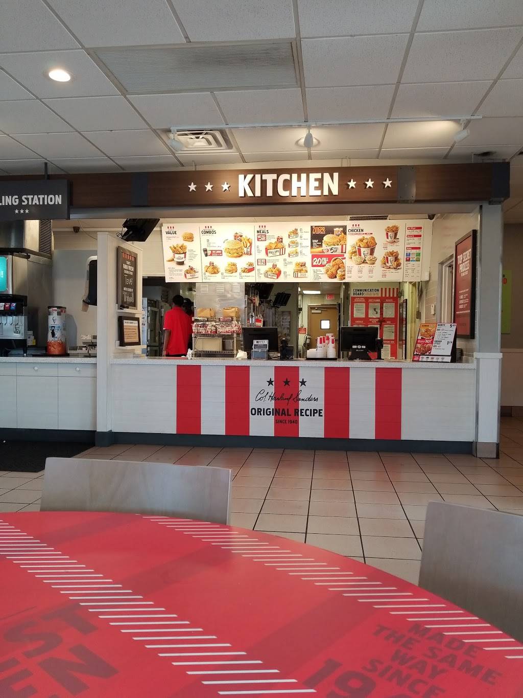 KFC | restaurant | 5877 Samuell Blvd, Dallas, TX 75228, USA | 4699046262 OR +1 469-904-6262