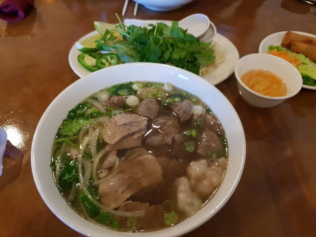 Pho Hoang Restaurant | restaurant | 1400 NASA Road 1 ste g, Houston, TX 77058, USA | 2813333897 OR +1 281-333-3897