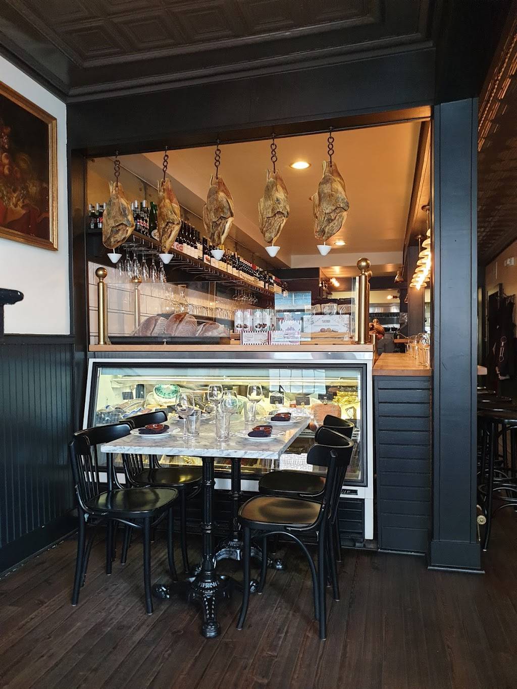 Malagón, Mercado y Tapería | restaurant | 33 Spring St, Charleston, SC 29403, USA | 8439260475 OR +1 843-926-0475