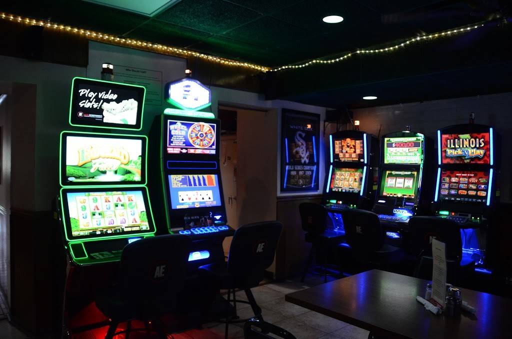 Anthonys Pizzeria | restaurant | 63 N Main St, Manteno, IL 60950, USA | 8154683484 OR +1 815-468-3484