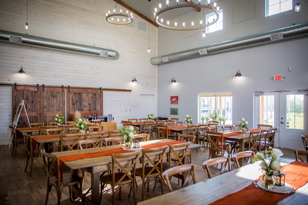 Creek House Honey Farm | restaurant | 5005 4th Ave, Canyon, TX 79015, USA | 8063813446 OR +1 806-381-3446