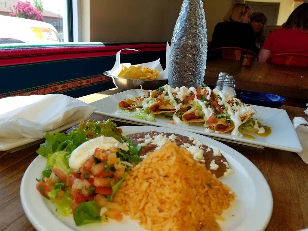 Mi Ranchito | restaurant | 90 Mark West Springs Rd, Larkfield-Wikiup, CA 95403, USA | 7079782295 OR +1 707-978-2295