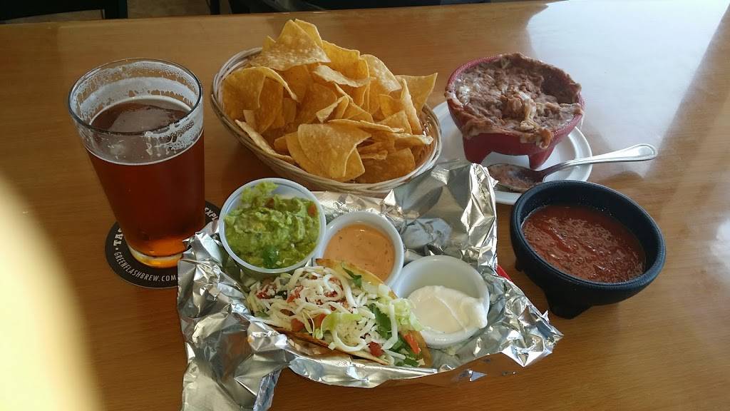 El Baja Chef | restaurant | 102 International Boardwalk, Redondo Beach, CA 90277, USA | 3103183472 OR +1 310-318-3472