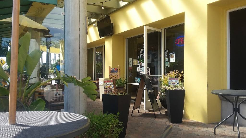 Beach Hut Deli | meal takeaway | 2 Ritz Carlton Dr #102, Dana Point, CA 92629, USA | 9495423351 OR +1 949-542-3351